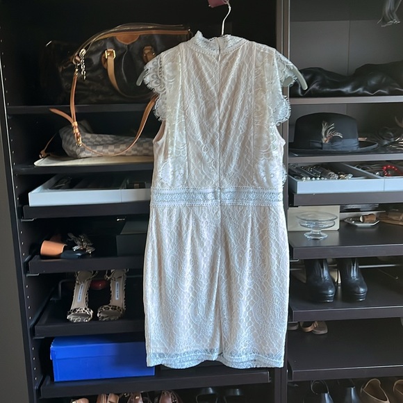 Misguided slim knee, link dress - Picture 3 of 5